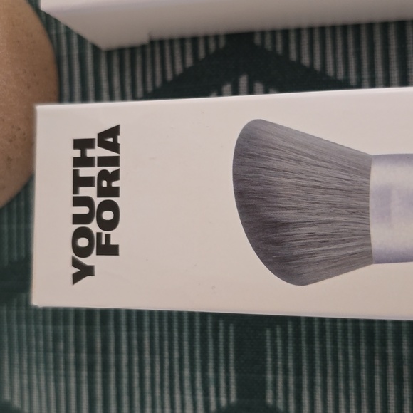 YOUTH FORIA BRAND WOMEN'S #102 BLUSH BRUSH BUNDLE OF 2 - Picture 4 of 11